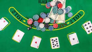 Bet controls are thumb-sized on mobile Bet adjustment controls on Sugar Rush slot game
